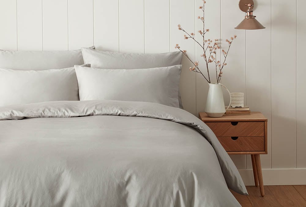 Luxurious and natural organic cotton sheet set, ensuring a peaceful and eco-friendly sleep experience.
