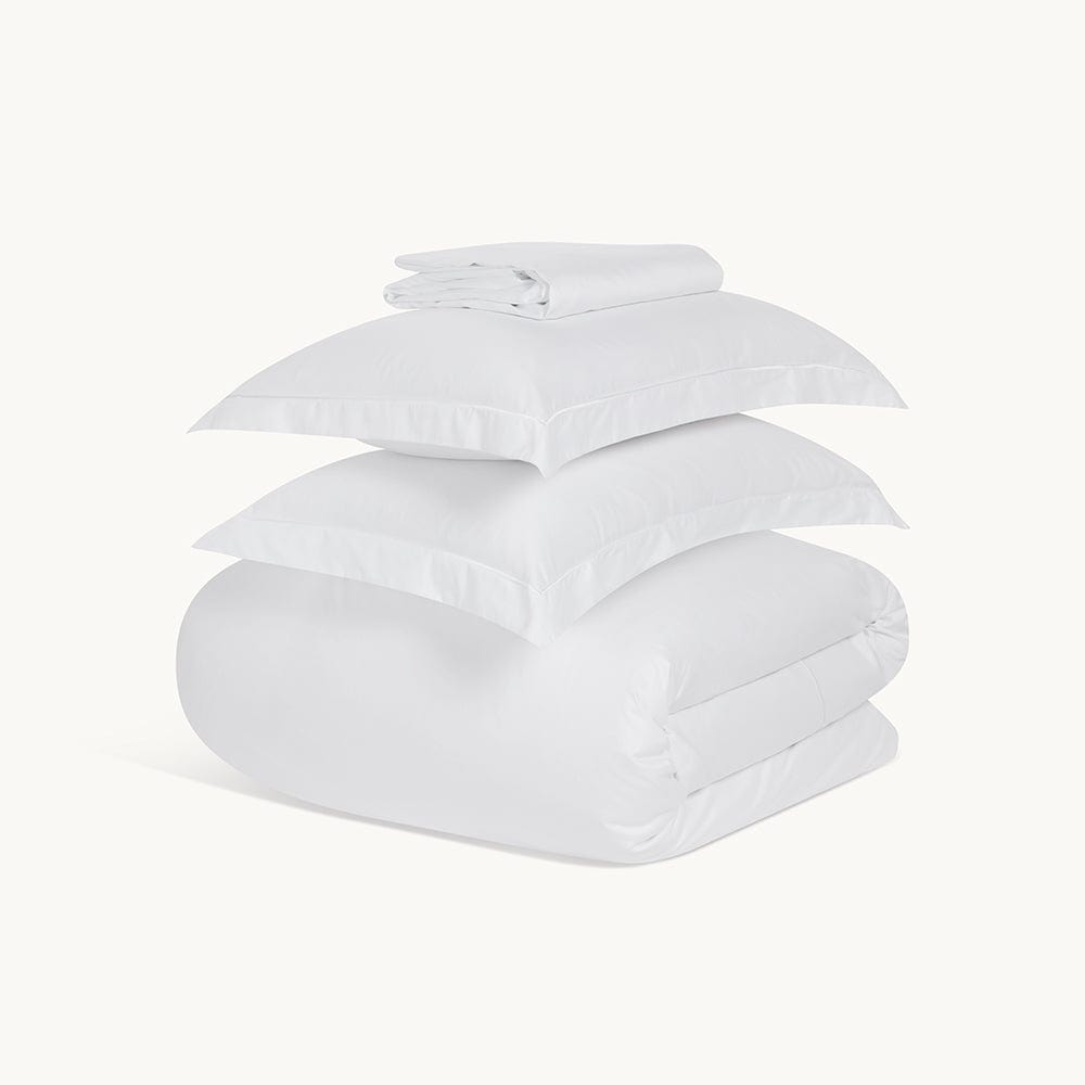 Image of the complete set of our premium organic cotton bedding