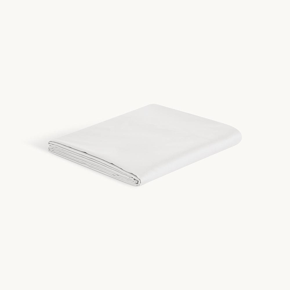 Choose sustainable bedding with our organic cotton flat sheet for a greener choice