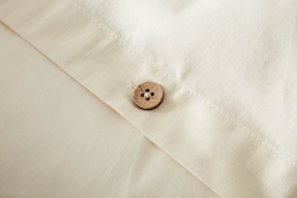 Delight in the organic cotton goodness of our sustainable bedding collection, providing eco-conscious comfort.