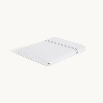 Transform your bed into a luxurious retreat with our organic cotton flat sheet